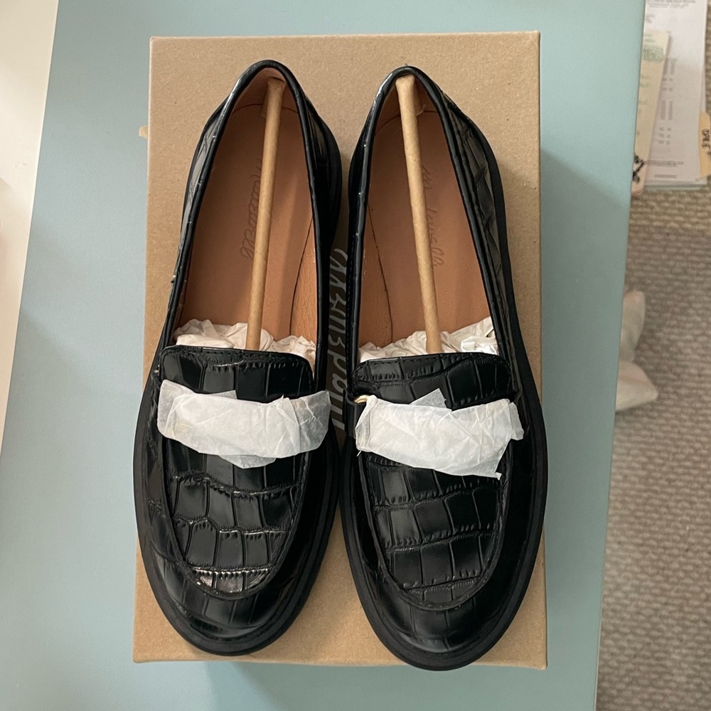 The Bradley Hardware Lugsole Loafer in Croc Embossed Leather